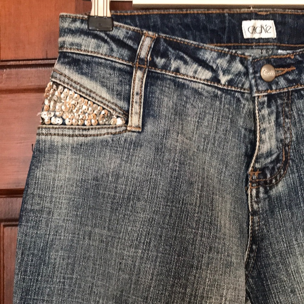Cache Jeans - Picture 3 of 5